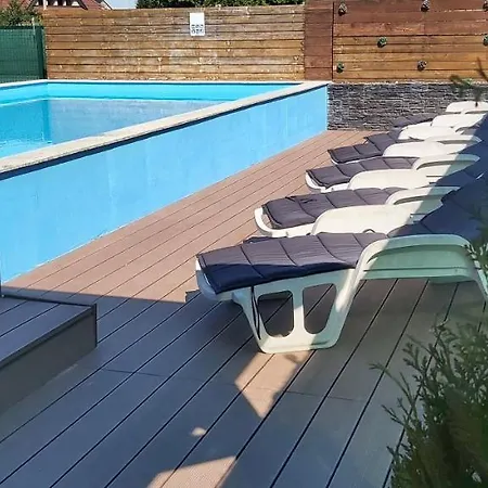 Kuca Sa Bazenom Sparta Dugo Selo Exterior foto
